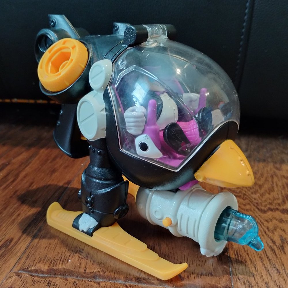 Fisher Price DC Super Friends Imaginext The Penguin Copter Set